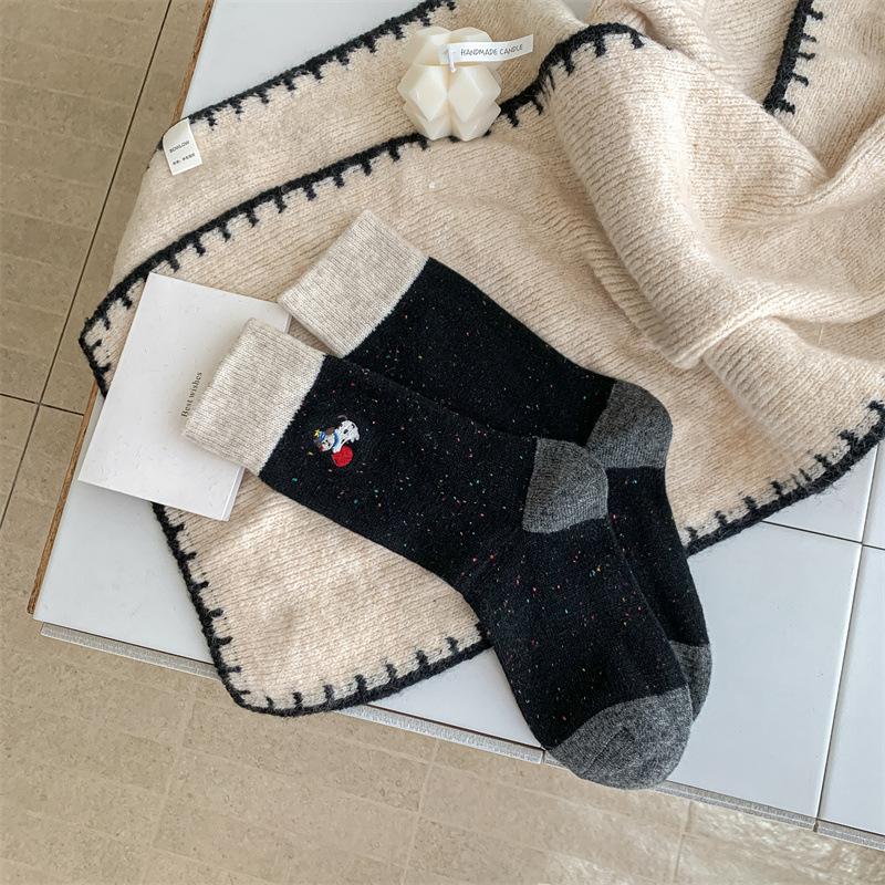 Color-blocking Embroidered Apple Dog Autumn and Winter Warm Wool Women's Pile Socks Simple Mid-calf Paired with Burken Shoes
