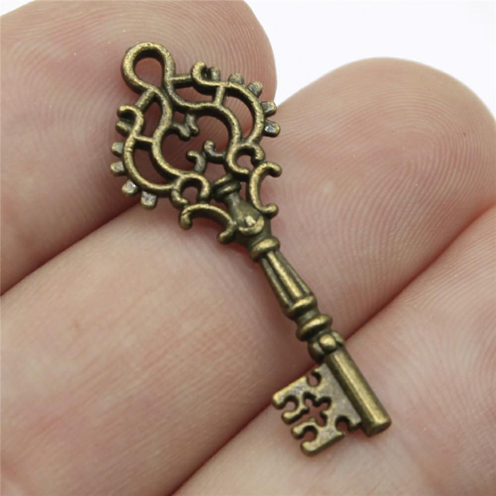 10pcs Antique Bronze Silver Color Pendants DIY Crafts Making Findings Handmade Tibetan Jewelry Key Charms For Jewelry Making