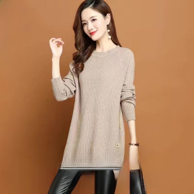 Trendy Slim-Fit Knitted Sweaters for Plus-Size Women - Medium To Long Length, Perfect for Autumn and Winter.