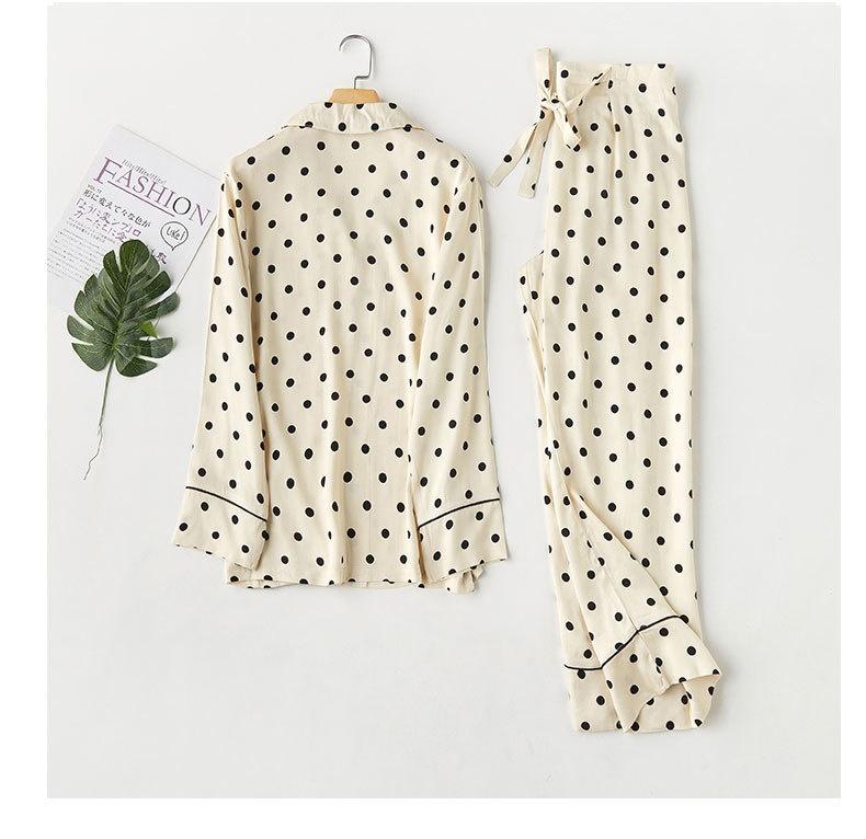 

Пижамный комплект из вискозного сатина в пасторальном стиле, с мелким цветочным принтом, длинными рукавами, длинными брюками и однобортной застежкой на пуговицы 1XL бежевый