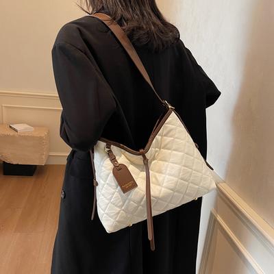 Women's Bag Niche High-end Underarm Bag 2025 New Large-capacity Diamond Tote Bag Simple Commuter Shoulder Bag