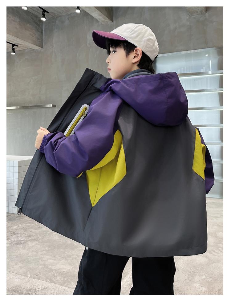 Boys' Hooded Assault Suit 2025 Autumn New Clothes, Children's Three In One Jacket, Big Children's Spring and Autumn Top Trend