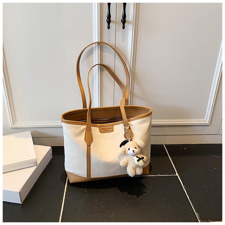 

Сумка-мессенджер высокого уровня внешнего вида Стильная одноплечевая сумка Модная сумка кроссбоди большой вместимости Сумка-тоутjavascript: бежевый