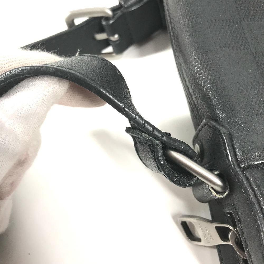 Louis Vuitton N23355 Damier Infini Pochette District Pochette Shoulder Bag