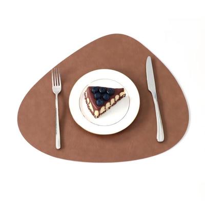 Doreen Waterdrop Double-Sided Leather Placemat & Coaster Set
