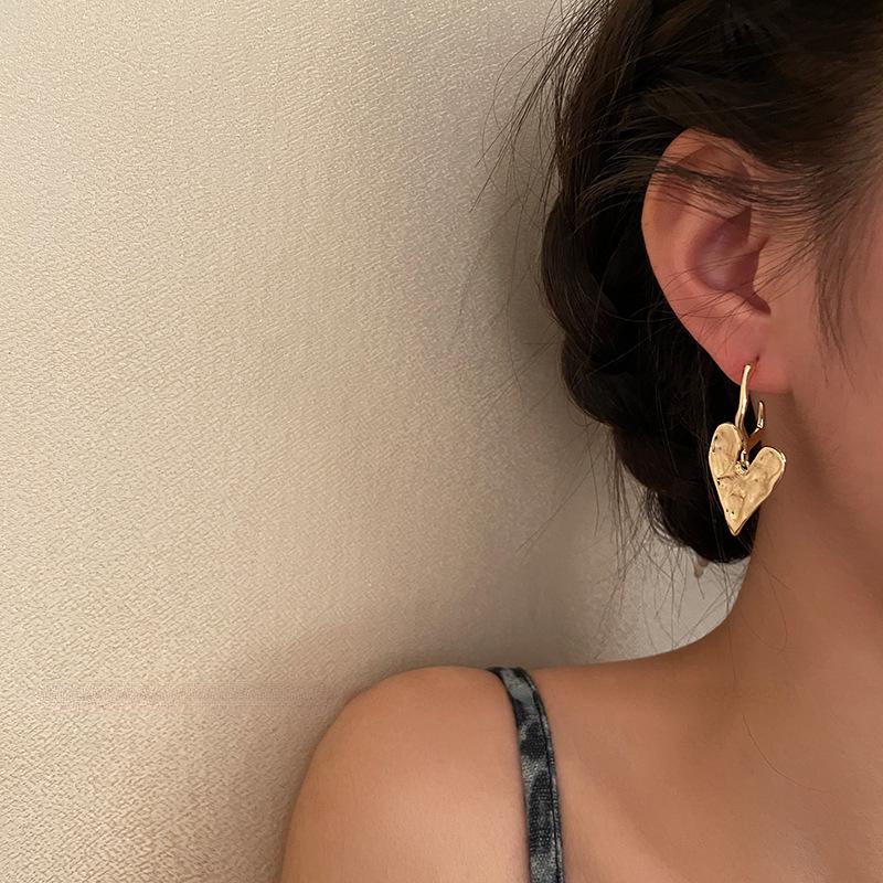 Women's Retro Faux Pearl Asymmetrical Drop Earrings