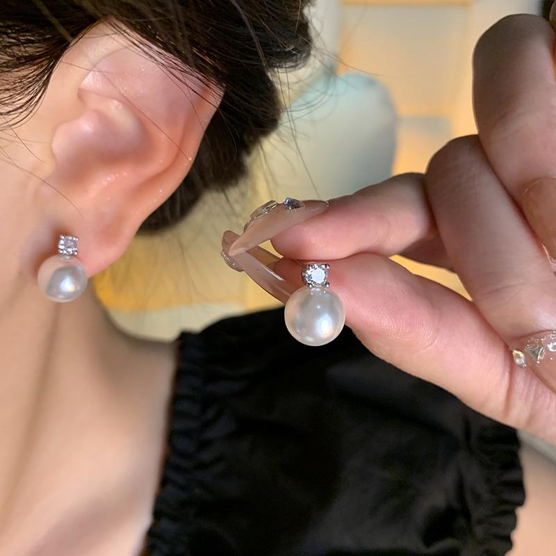 S925 Silver Pearl & Zircon Earrings: Elegant, Versatile, High-Grade Design for Women