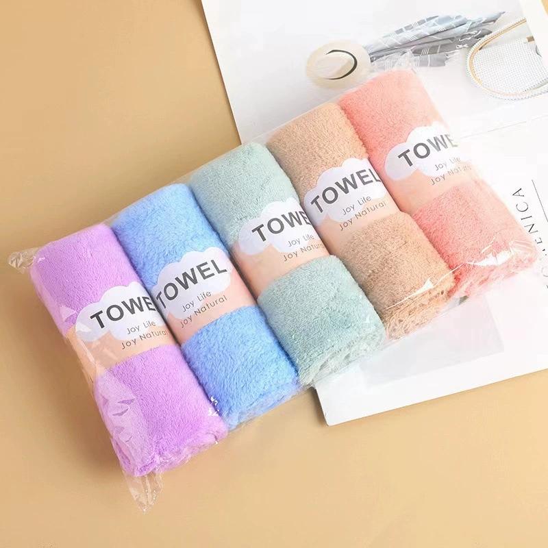 Adult quick-drying towel set, simple, absorbent, soft, for face and hands, 5-piece coral fleece towels.
