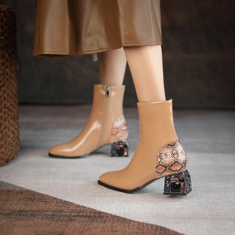 New middle heel round head patent leather Martin boots women's side zipper rubber sole Korean version square heel comfortable autumn and winter m