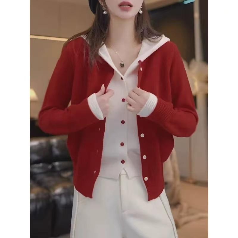 

Contrasting color fake two-piece hooded knitted cardigan women s spring new long-sleeved casual fashion sweater jacket top average size