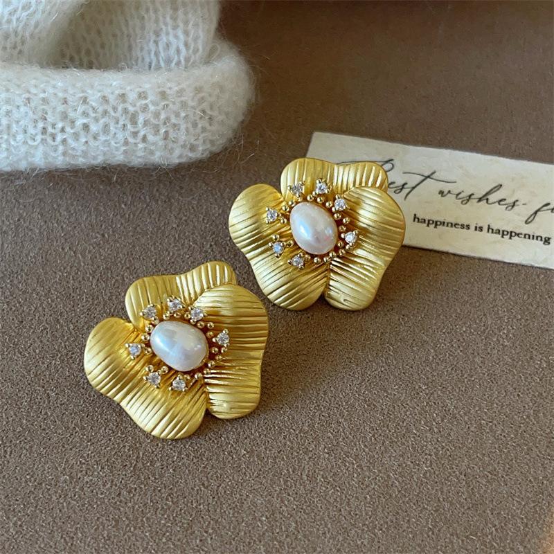 Matte Flower Earrings Freshwater Pearl Vintage Elegant Ear Accessories