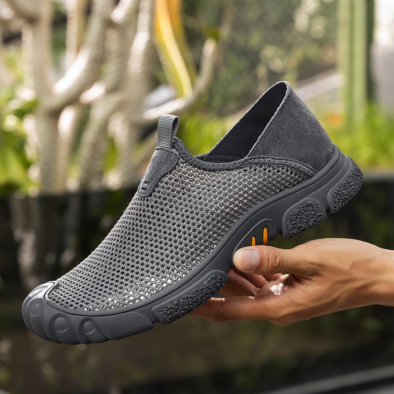 Men's Breathable Casual Sneakers Hole Shoes Outdoor Casual Sandals Hiking Shoes Summer