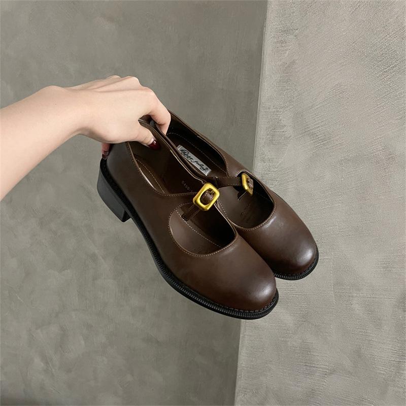

Retro British style thick heel JK small leather shoes women s 2025 new round head shallow mouth metal buckle Mary Jane shoes loafers 39 коричневый