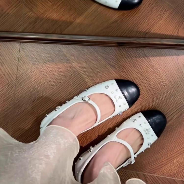 Sheepskin Version~ French Retro Woven Flat-soled Single Shoes Women's 2025 New Beautiful One-word Buckle Shallow Mouth Mary Jane Shoes