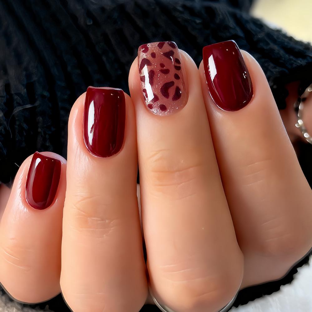 24 Stück Rosa Französische Spitze Kurze Quadratische Falsche Nägel Mit Kleber Glitzer Acryl Vollabdeckung Künstliche Nagelspitzen