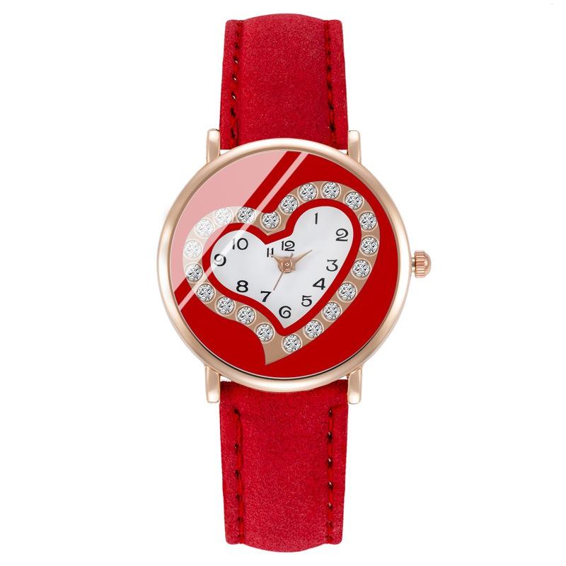 Fashion Women Watches Casual Quartz Leather Band Strap Watch Ladies Love Heart Watch Elegant Bracelet Simple Crystal Watches
