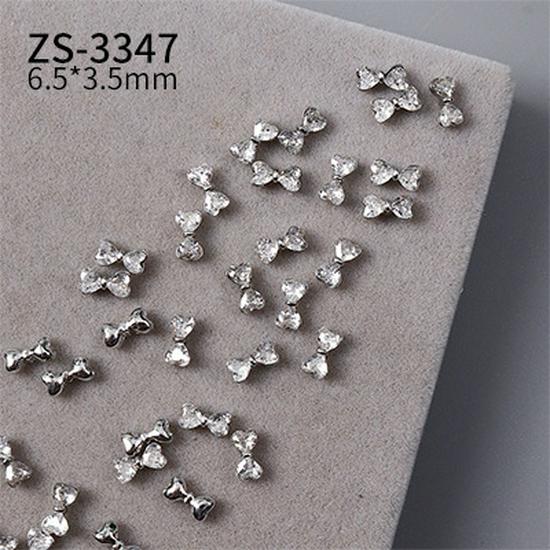 Luxurious Mini Zircon Bow Nail Art Jewelry – Exquisite French Design