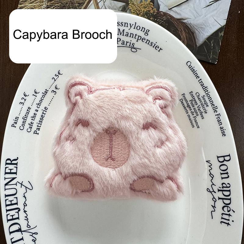 Kawaii Cartoon Capybara Plüsch-Schlüsselanhänger Anhänger Weiche Capybara Brosche Niedliche Neuheit Rucksack Dekoration Zubehör Geschenke