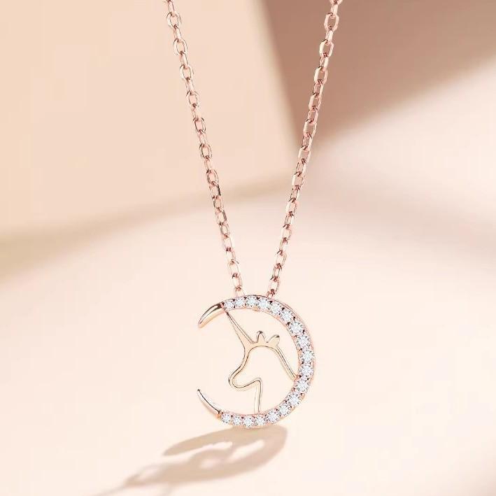Korean-Style Unicorn Necklace for Women – Niche Design, 'I Have You' Collarbone Chain, Trendy Gift for Best Friends, Christmas Special