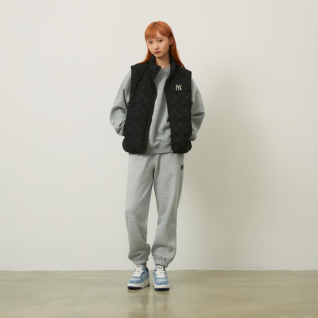 New MLB MONOGRAM Collection New York Yankees Down Vest Unisex Black 3ADVM0246-50BKS