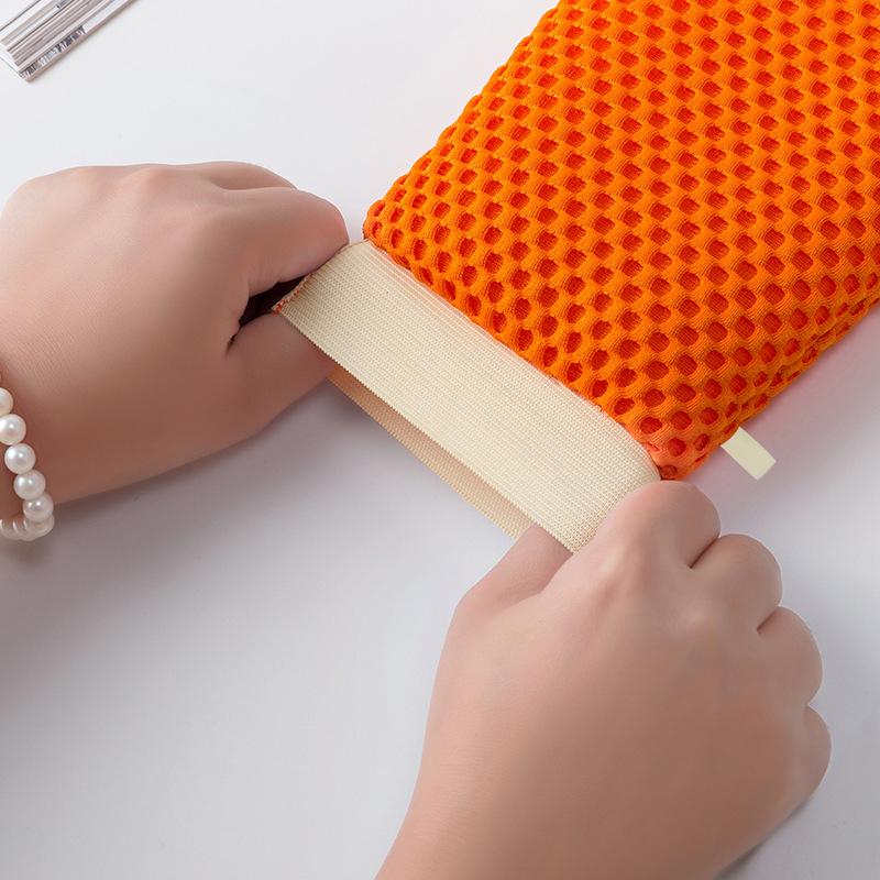 2-in-1 Bade-Luffa-Handschuh Doppelseitig Zum Entfernen von abgestorbenen Hautschüppchen und Schmutz Badehandschuh Duschlappen Schäumnetz Seifensäckchen Kann Seife hineinlegen