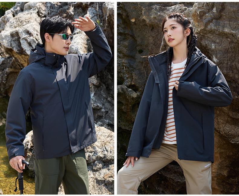 Unisex Three-in-One Detachable Ski Jacket with Warm Fleece for Autumn/Winter 2025 Mountaineering