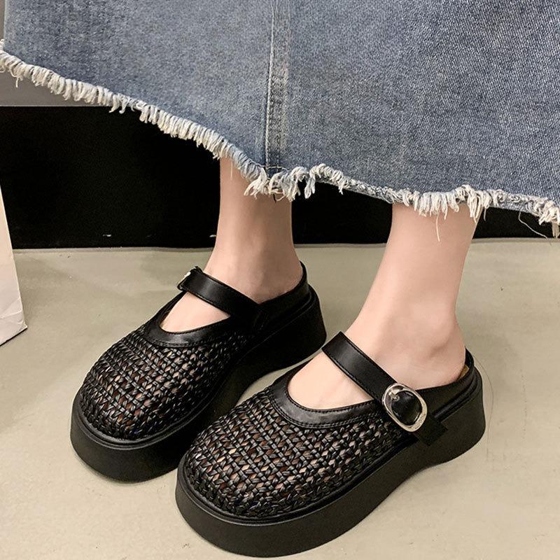 Hollowed-out Woven Toe Shoes Muffin Thick-soled Height-increasing Flip-flops Crocs