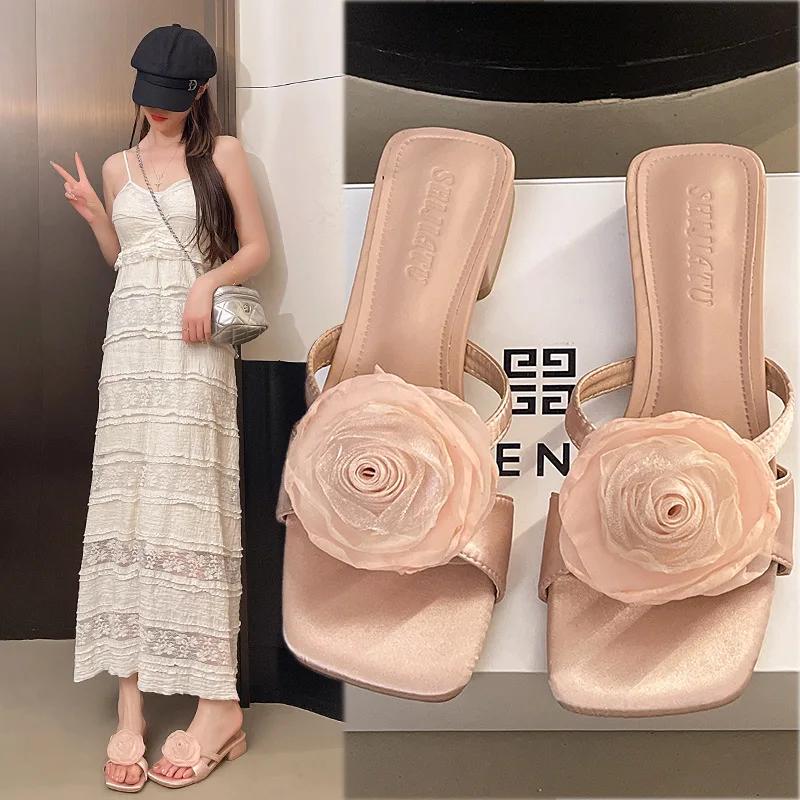 Ladies' Slippers Flower Low Luxury Slides 2025 Summer Designer Soft Rome Fabric Casual Rubber Hoof Heels Fashion Fl