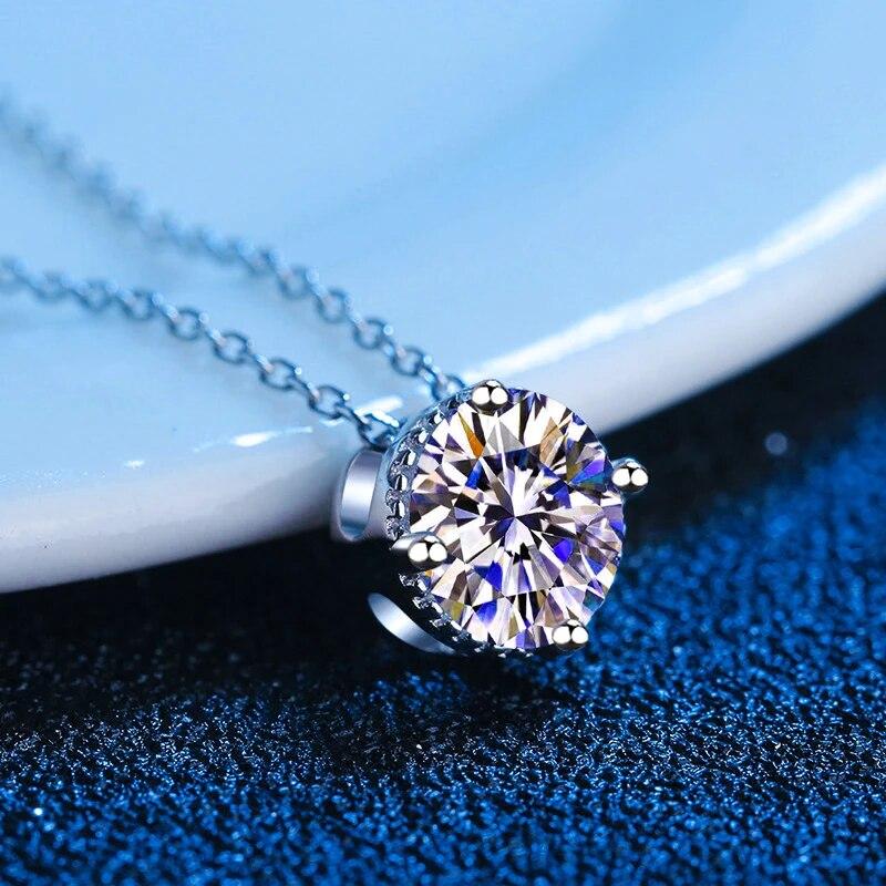D Color 1CT Moissanite Halo Pendant Necklace Platinum Plated Sterling Silver Lab Diamond Moissanite Necklace For Women Gift Fine Jewelry