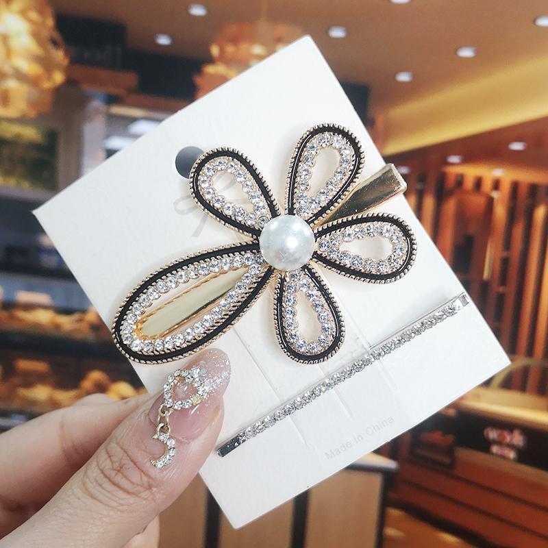 Korea Shiny Crystal Hair Clip Set Fashion Hair Accessories  Trend For Women Girl Pearl Rhinestone Hairpin Side Clip For Hair