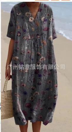 New Loose Casual Comfortable V-neck Digital Printing Pleated Large Version Dress