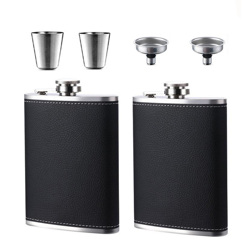 Portable Stainless Steel Leather-Covered Wine Flask for Outdoor Use