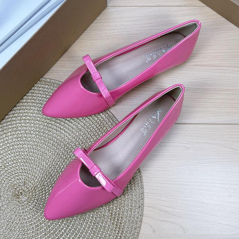 Fashion Butterfly Flat Shoes for Women Spring and Autumn 2025 Mary Jane Shallow Mouth French Retro Pointed Toe Plus Size Women's Shoes