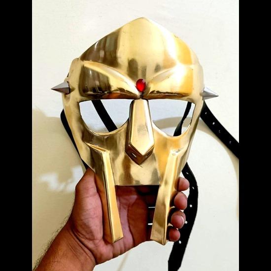 

Маска MF DOOM с защитой от ржавчины и зеркальным блеском для вечеринки Mad Villan Gladiator Face Mask лучший подарок