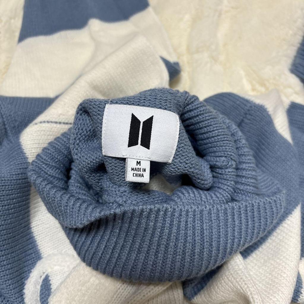 [USED] BTS Pop-up Merchandise Striped Knit DNA Bangtan Boys
