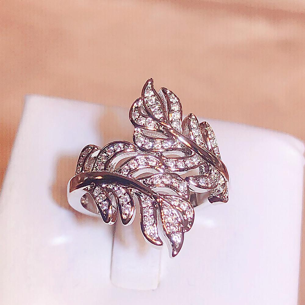 Graceful Leaves Both End of Open Ring Silver Color Girl Cocktail Party Rings Shine Crystal Zircon Fashion Women Jewelry Luxury Birthday Party Jewelry