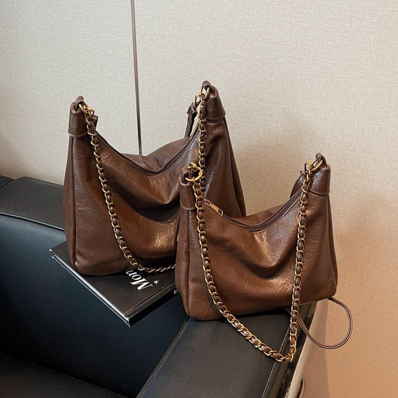 Simple And Large-Capacity Bag Women'S Autumn And Winter Fashion Chain One Shoulder Armpit Bag Retro Versatile Commuter Messenger Tote Bag