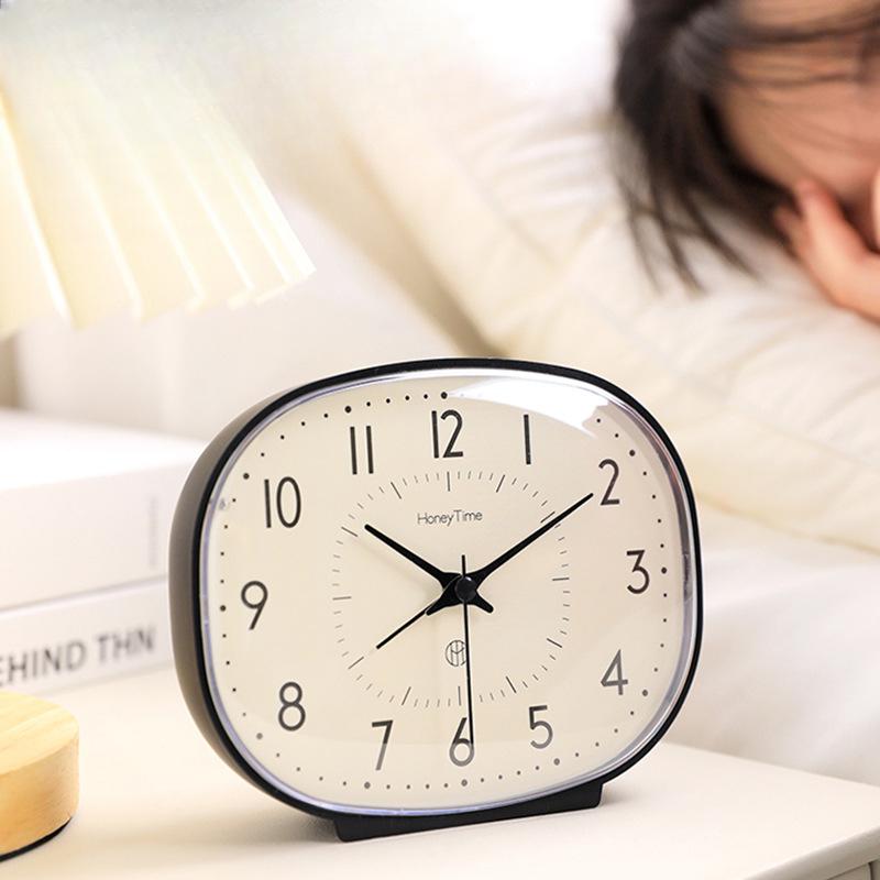 Desktop Mute Small Table Clock Bedroom Wake Up Artifact Desktop Alarm Clock Children's Special Clock for Students' Bedside Clock