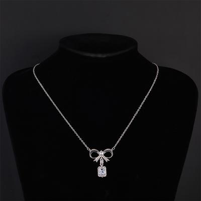 Bow Necklace Women'S Premium Sense Simple Daily Versatile Square Diamond Pendant Delicate Clavicle Chain