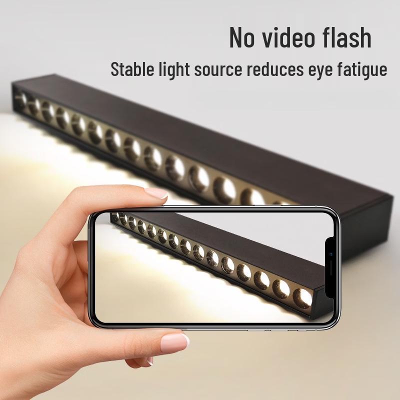 Surface Mounted Linear LED Spotlight