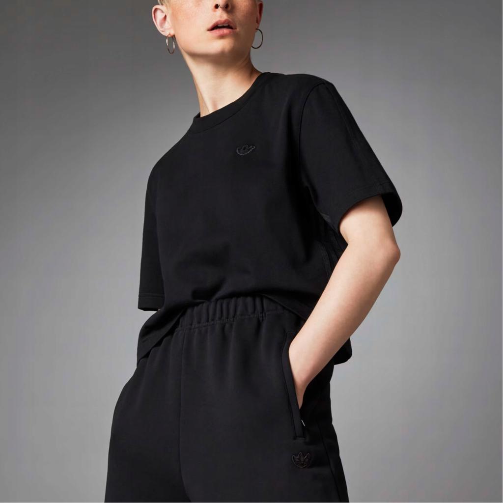 adidas Originals Blue VersionESSENTIALS Drop Shoulder Sleeve T Shirt Women's Black H09377