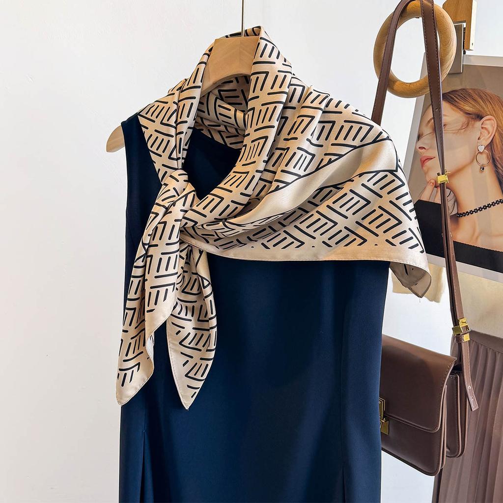 New Spring and Summer Fashion Scarf Striped Twill Shawl for Women  Big Square Scarf Sun Scarf Neck