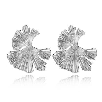 Nieuwe Buitenlandse Handel Explosie Metalen Retro Mode Trend Temperament Persoonlijkheid Veelzijdig Bloemen En Bladeren Oorbellen