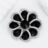 Wykwintne czarne broszki z kwiatami z cyrkonii dla kobiet eleganckie przypinki do klapy dekoracja ślubna biżuteria