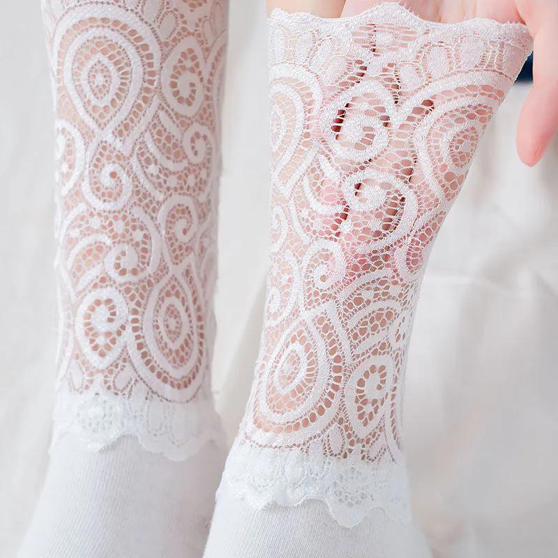 1 Pair of Sexy Long Socks Women's Lace Lace Lace White Pile Socks Mid Tube Summer Thin Style