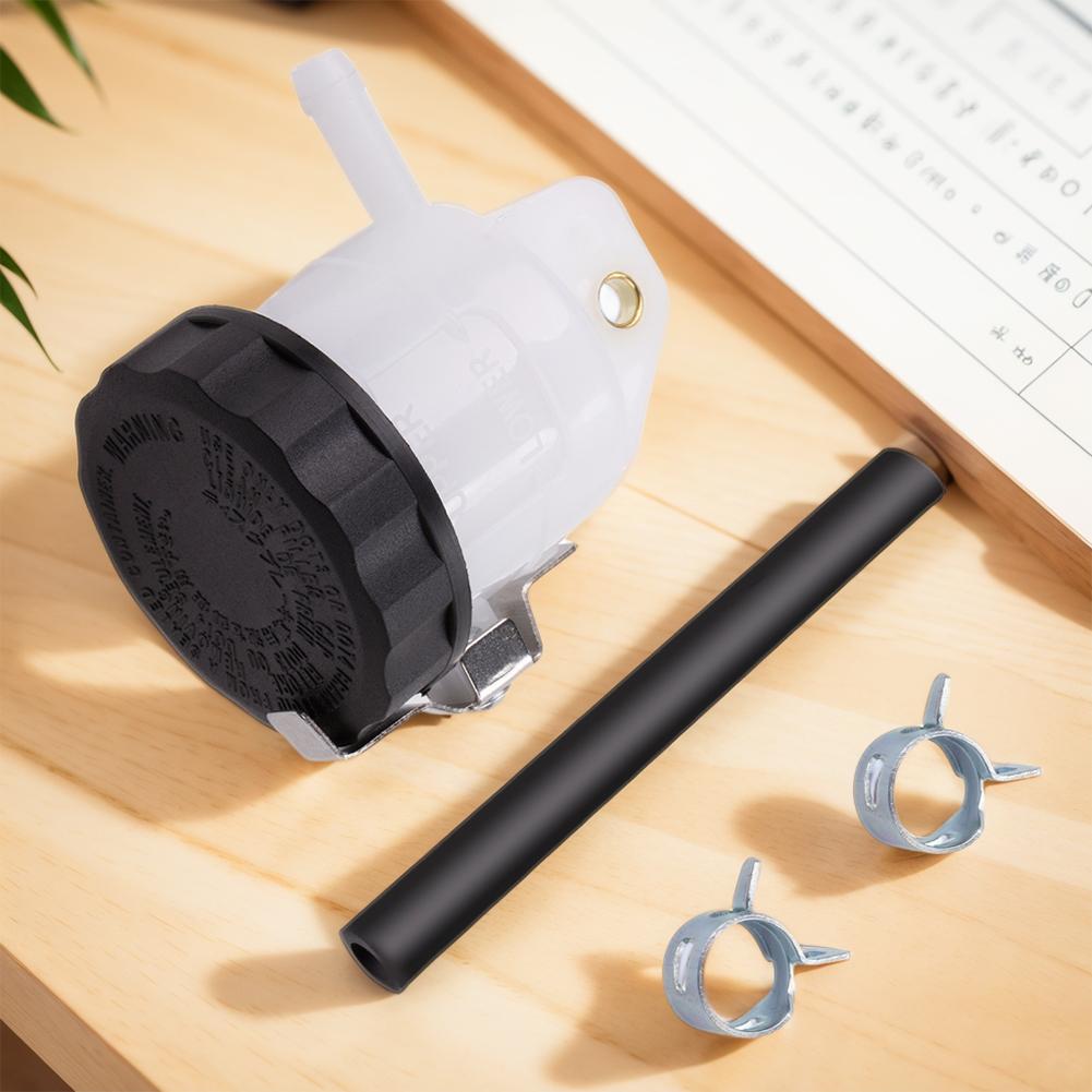 Motorcycle Disc Brake Oil Cup Brake Pump Oil Jug Brake Master Cylinder Fluid Reservoir for Kawasaki ZX6R 98-18 ZX10R 04-18