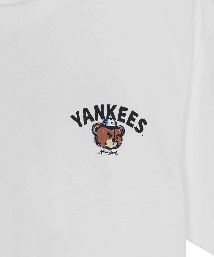 Emelbi Mega Bear Back Graphic Oversized Short Sleeve T-Shirt Ny (White)
