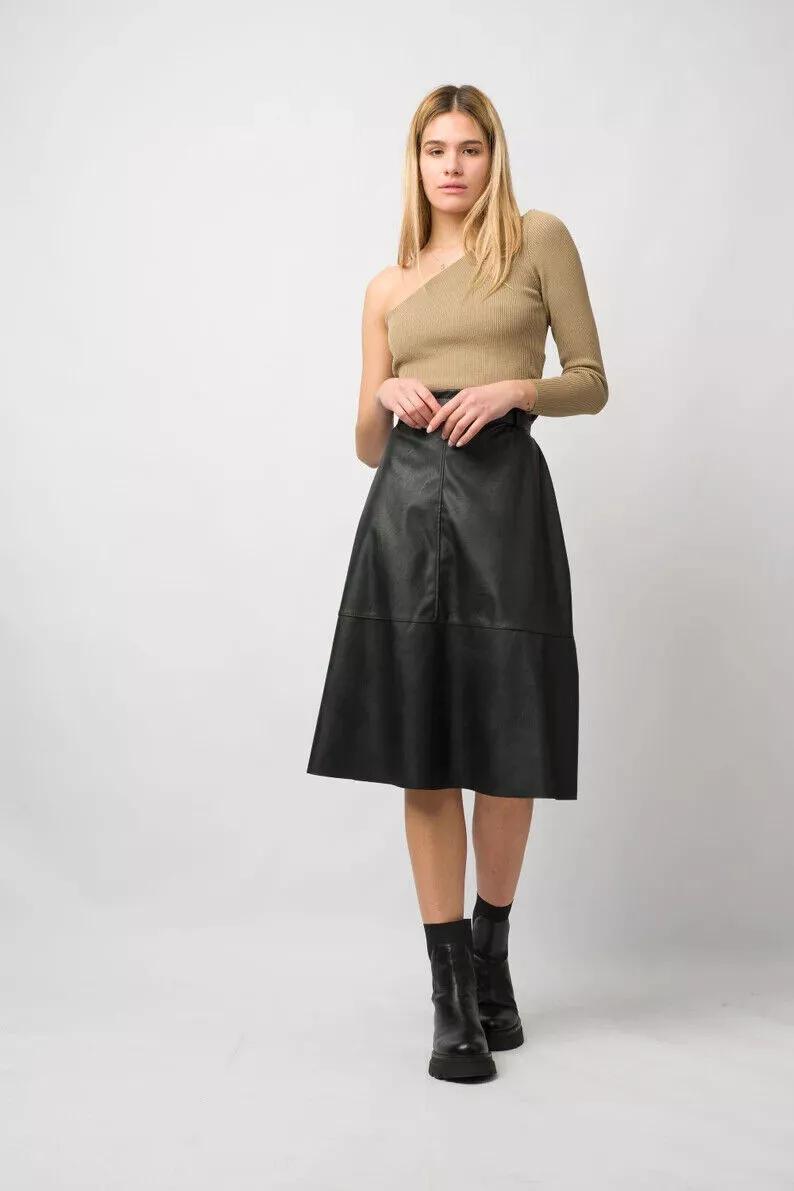 

Women s Black Leather Skirt Elegant Soft Lambskin Handmade Stylish Party Formal Wear 3XL