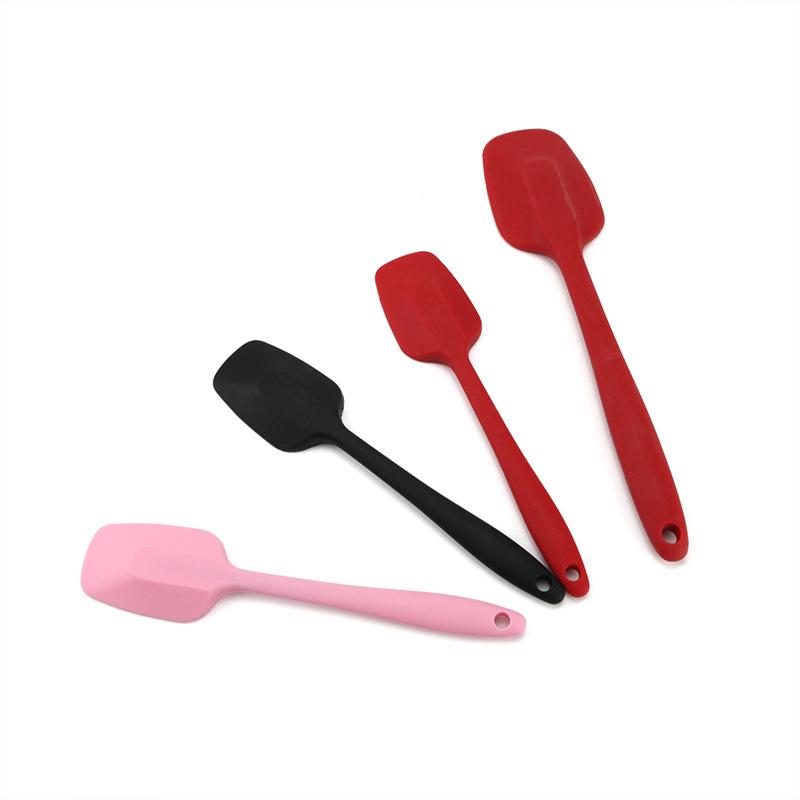 Silicone All-in-One Baking Tool Set: Butter Scraper, Cream Spatula, Large Scraper, Cake Scraper, T-Shaped Scraper.