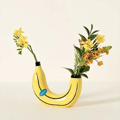 Banana Vase Durable Bright Yellow Color Synthetic Resin Modern Flower Pot Art